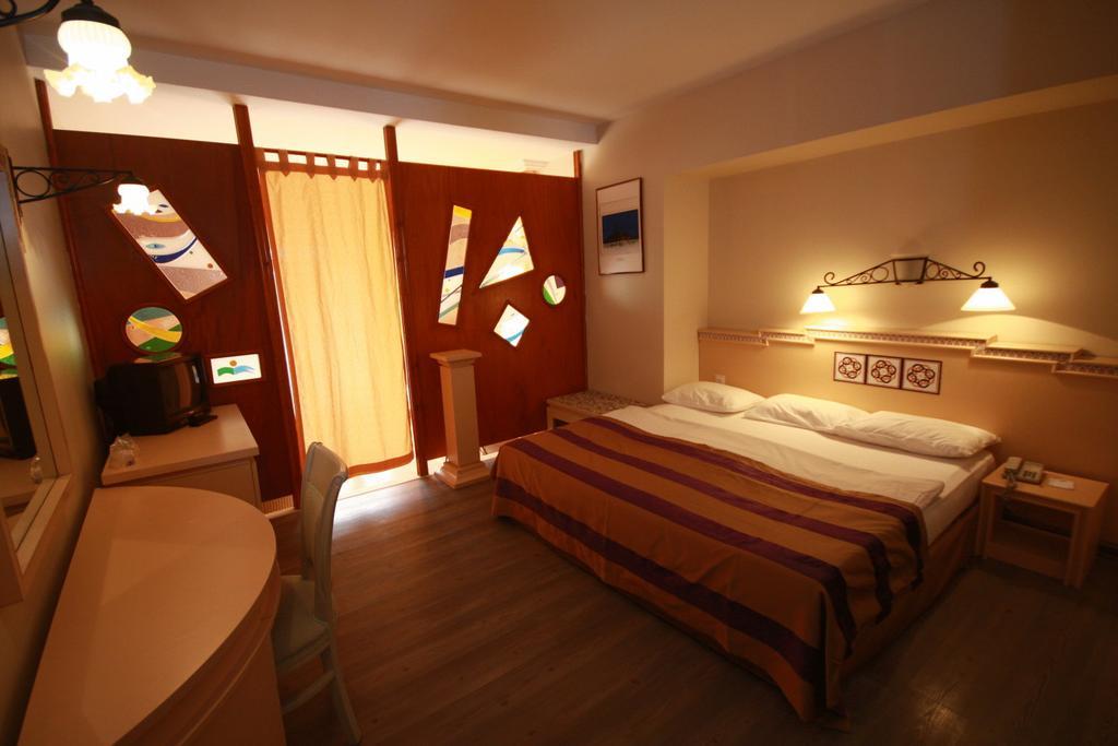 Attaleia Holiday Village Belek Extérieur photo